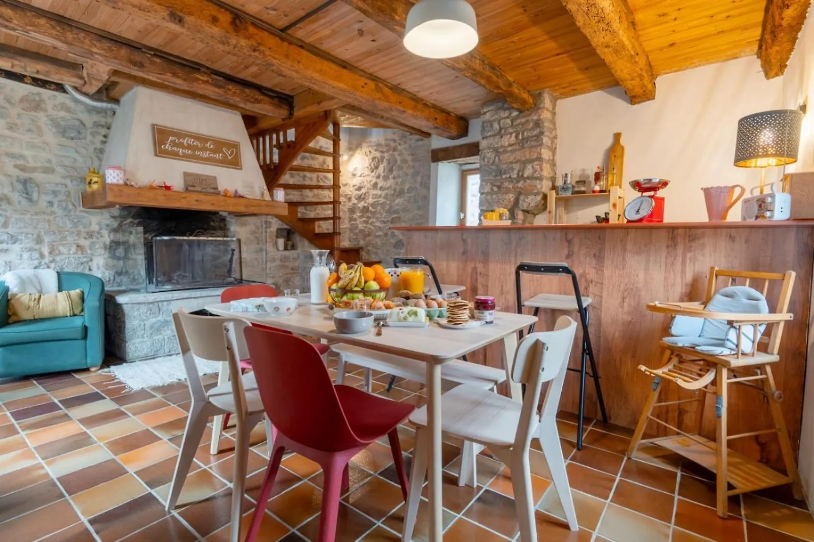 Maison de village au cœur des remparts Sainte-Eulalie-de-Cernon France