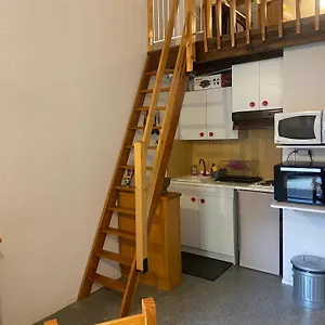 Appartement Appartement Chalet, Montferrier